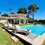 Villa Les Palmiers Au Cap D Antibes 빌라 앙티브