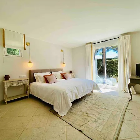 Вилла Cap D'antibes *