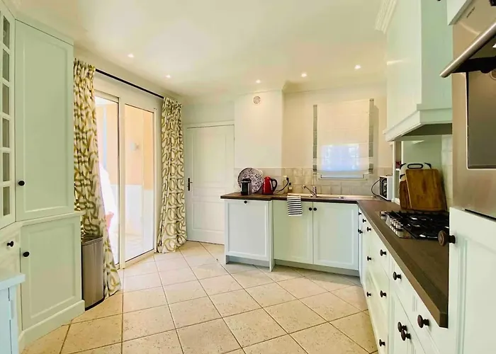 Cap D'antibes Вилла