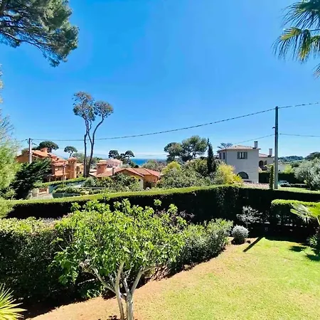 Les Palmiers Au Cap D Villa *