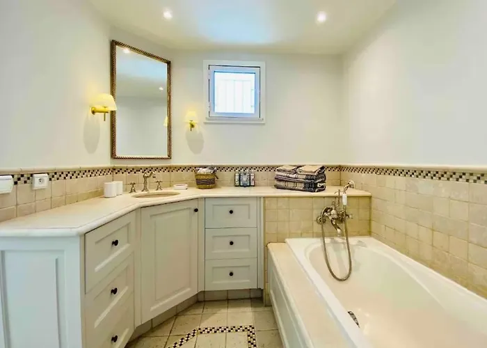 Cap D'antibes Villa *